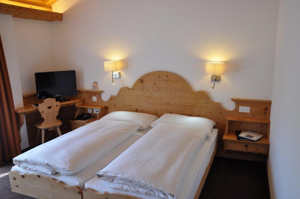 Hotel Seraina Sils Maria Buitenkant foto