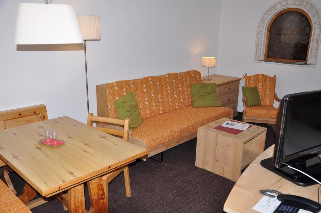 Hotel Seraina Sils Maria Kamer foto