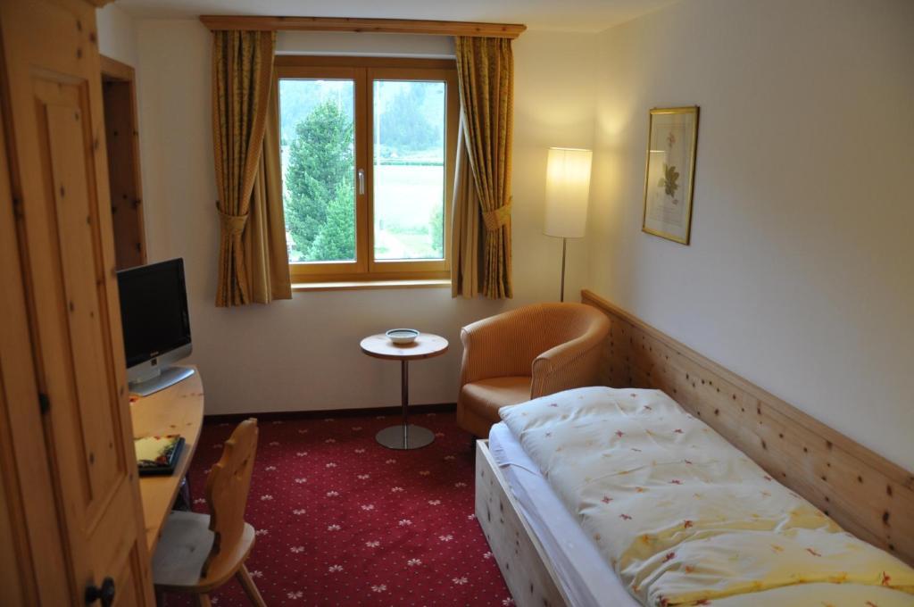 Hotel Seraina Sils Maria Kamer foto